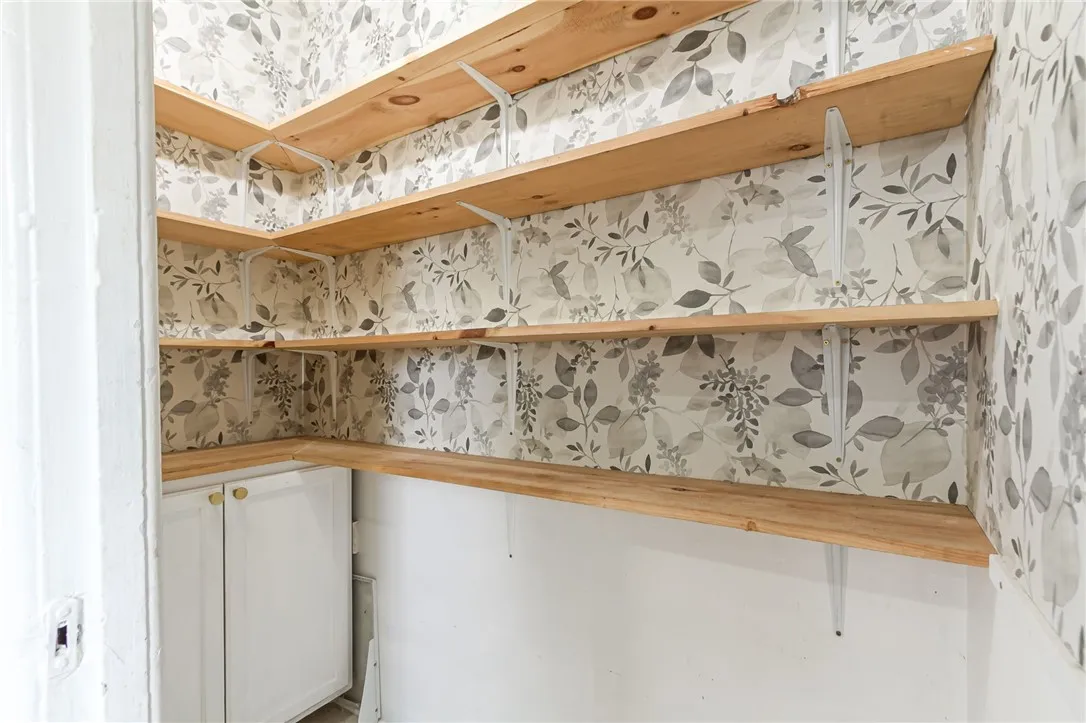 18 Monroe Street, Mendon, New York 14472, Mendon, New York 14472, 4 Bedrooms Bedrooms, 7 Rooms Rooms,2 BathroomsBathrooms,Residential,For Sale,18 Monroe Street, Mendon, New York 14472,0,R1648195