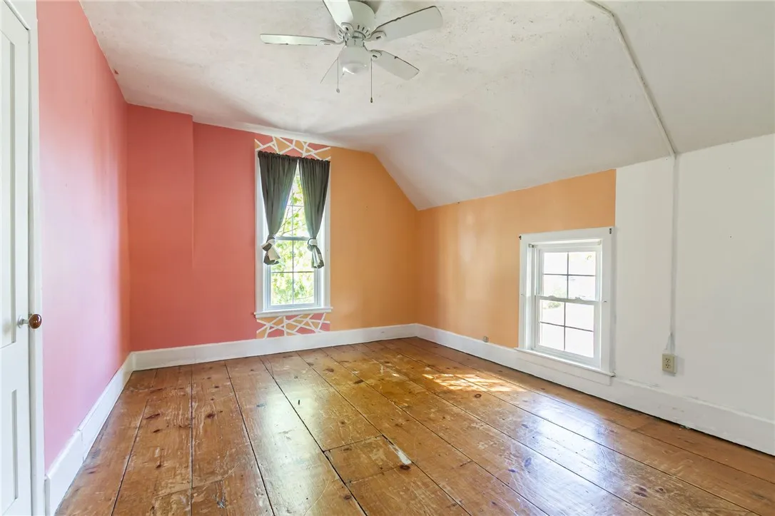 18 Monroe Street, Mendon, New York 14472, Mendon, New York 14472, 4 Bedrooms Bedrooms, 7 Rooms Rooms,2 BathroomsBathrooms,Residential,For Sale,18 Monroe Street, Mendon, New York 14472,0,R1648195