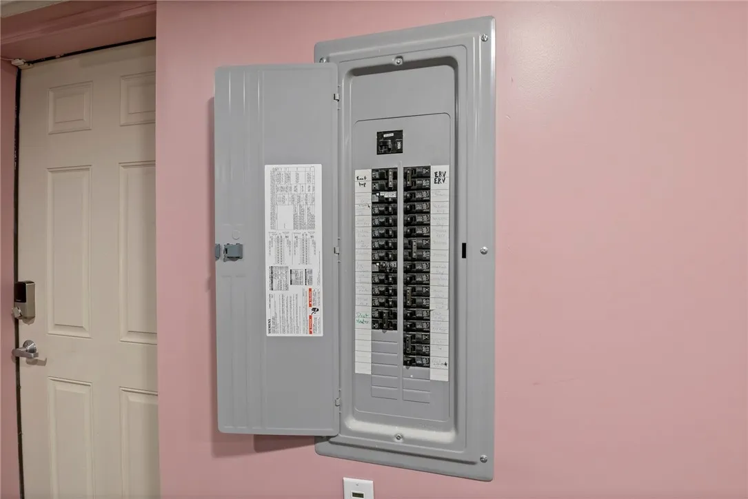 596 E Main Street, Batavia City, New York 14020, Batavia City, New York 14020, ,Commercial Lease,For Rent,596 E Main Street, Batavia City, New York 14020,0,R1648235