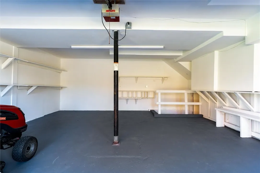 56 Prairie Trail, Henrietta, New York 14586, Henrietta, New York 14586, 4 Bedrooms Bedrooms, 9 Rooms Rooms,2 BathroomsBathrooms,Residential,For Sale,56 Prairie Trail, Henrietta, New York 14586,0,R1648109