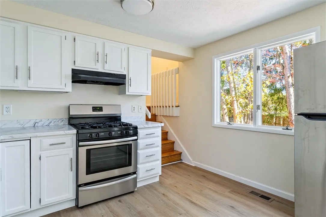 56 Prairie Trail, Henrietta, New York 14586, Henrietta, New York 14586, 4 Bedrooms Bedrooms, 9 Rooms Rooms,2 BathroomsBathrooms,Residential,For Sale,56 Prairie Trail, Henrietta, New York 14586,0,R1648109