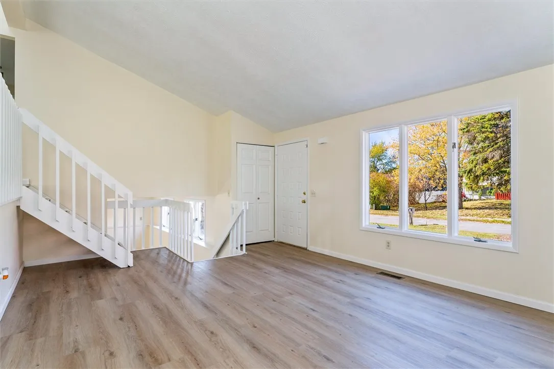 56 Prairie Trail, Henrietta, New York 14586, Henrietta, New York 14586, 4 Bedrooms Bedrooms, 9 Rooms Rooms,2 BathroomsBathrooms,Residential,For Sale,56 Prairie Trail, Henrietta, New York 14586,0,R1648109