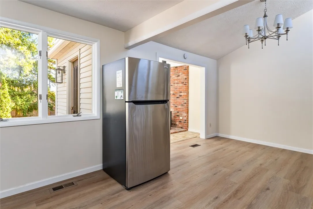 56 Prairie Trail, Henrietta, New York 14586, Henrietta, New York 14586, 4 Bedrooms Bedrooms, 9 Rooms Rooms,2 BathroomsBathrooms,Residential,For Sale,56 Prairie Trail, Henrietta, New York 14586,0,R1648109