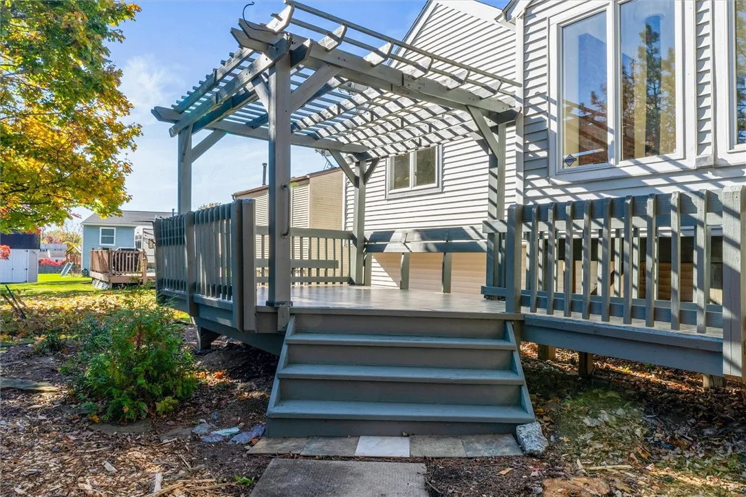 56 Prairie Trail, Henrietta, New York 14586, Henrietta, New York 14586, 4 Bedrooms Bedrooms, 9 Rooms Rooms,2 BathroomsBathrooms,Residential,For Sale,56 Prairie Trail, Henrietta, New York 14586,0,R1648109