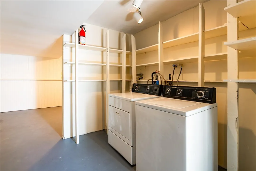 56 Prairie Trail, Henrietta, New York 14586, Henrietta, New York 14586, 4 Bedrooms Bedrooms, 9 Rooms Rooms,2 BathroomsBathrooms,Residential,For Sale,56 Prairie Trail, Henrietta, New York 14586,0,R1648109