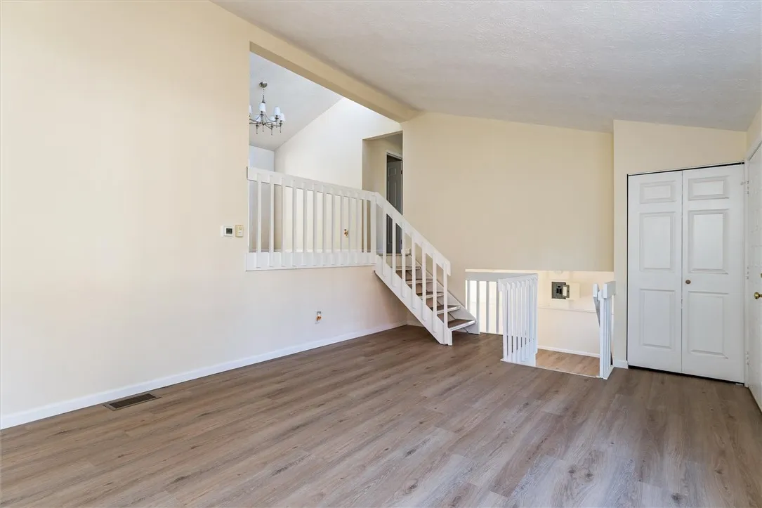 56 Prairie Trail, Henrietta, New York 14586, Henrietta, New York 14586, 4 Bedrooms Bedrooms, 9 Rooms Rooms,2 BathroomsBathrooms,Residential,For Sale,56 Prairie Trail, Henrietta, New York 14586,0,R1648109