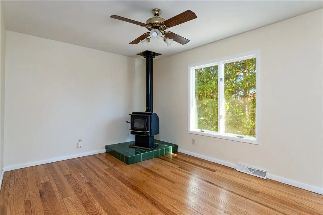 56 Prairie Trail, Henrietta, New York 14586, Henrietta, New York 14586, 4 Bedrooms Bedrooms, 9 Rooms Rooms,2 BathroomsBathrooms,Residential,For Sale,56 Prairie Trail, Henrietta, New York 14586,0,R1648109