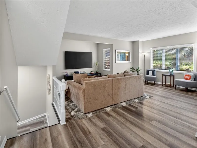 106 Cornhill Place, Rochester, New York 14608, Rochester, New York 14608, 2 Bedrooms Bedrooms, 5 Rooms Rooms,2 BathroomsBathrooms,Residential,For Sale,106 Cornhill Place, Rochester, New York 14608,0,R1648258