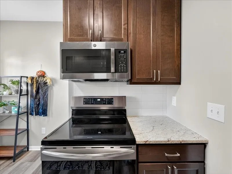 106 Cornhill Place, Rochester, New York 14608, Rochester, New York 14608, 2 Bedrooms Bedrooms, 5 Rooms Rooms,2 BathroomsBathrooms,Residential,For Sale,106 Cornhill Place, Rochester, New York 14608,0,R1648258