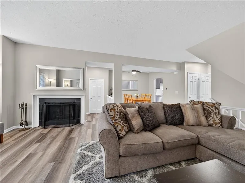 106 Cornhill Place, Rochester, New York 14608, Rochester, New York 14608, 2 Bedrooms Bedrooms, 5 Rooms Rooms,2 BathroomsBathrooms,Residential,For Sale,106 Cornhill Place, Rochester, New York 14608,0,R1648258