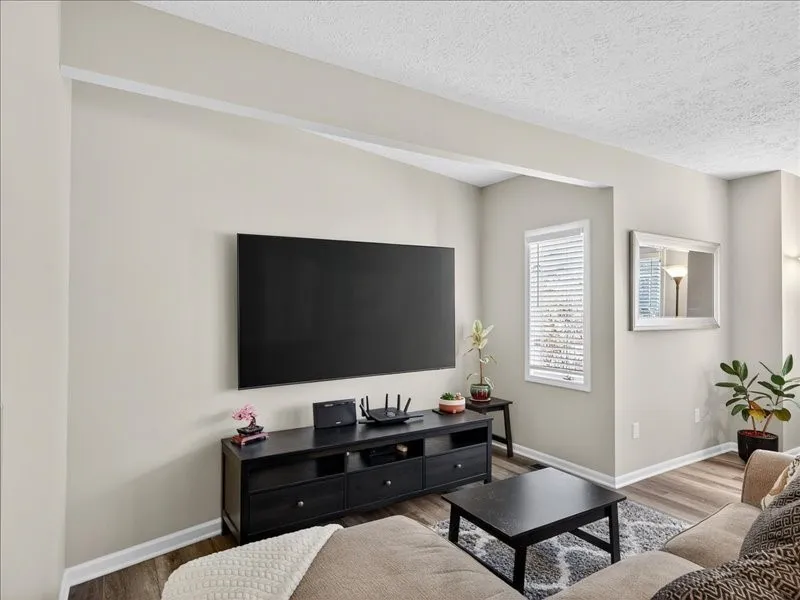 106 Cornhill Place, Rochester, New York 14608, Rochester, New York 14608, 2 Bedrooms Bedrooms, 5 Rooms Rooms,2 BathroomsBathrooms,Residential,For Sale,106 Cornhill Place, Rochester, New York 14608,0,R1648258