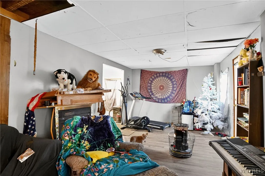 27 Preston Hill Street, Camden, New York 13316, Camden, New York 13316, 5 Bedrooms Bedrooms, 7 Rooms Rooms,1 BathroomBathrooms,Residential,For Sale,27 Preston Hill Street, Camden, New York 13316,0,B1648011