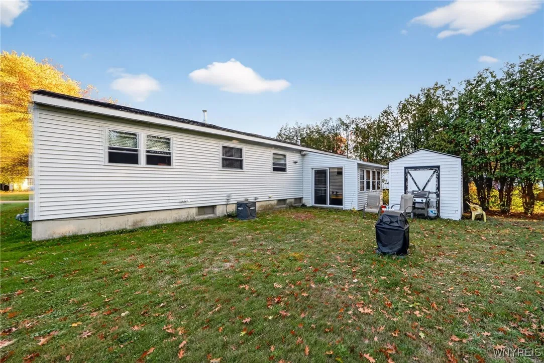 403 Brody Drive, Utica, New York 13502, Utica, New York 13502, 3 Bedrooms Bedrooms, 5 Rooms Rooms,1 BathroomBathrooms,Residential,For Sale,403 Brody Drive, Utica, New York 13502,0,B1647995