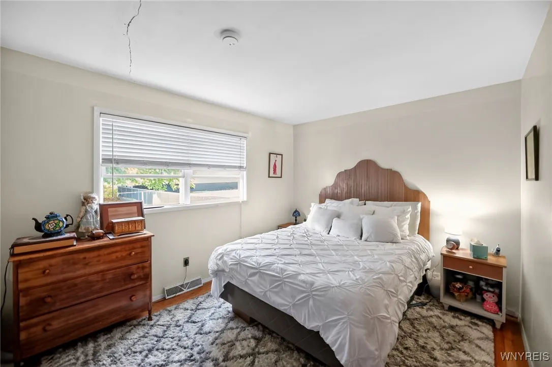 403 Brody Drive, Utica, New York 13502, Utica, New York 13502, 3 Bedrooms Bedrooms, 5 Rooms Rooms,1 BathroomBathrooms,Residential,For Sale,403 Brody Drive, Utica, New York 13502,0,B1647995