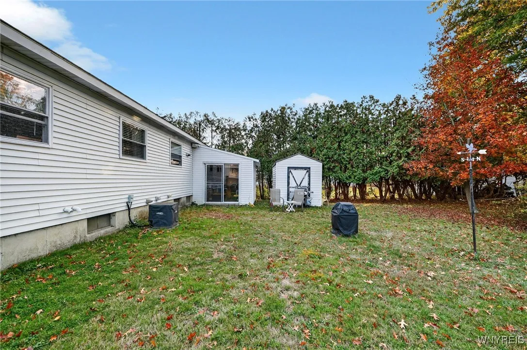 403 Brody Drive, Utica, New York 13502, Utica, New York 13502, 3 Bedrooms Bedrooms, 5 Rooms Rooms,1 BathroomBathrooms,Residential,For Sale,403 Brody Drive, Utica, New York 13502,0,B1647995