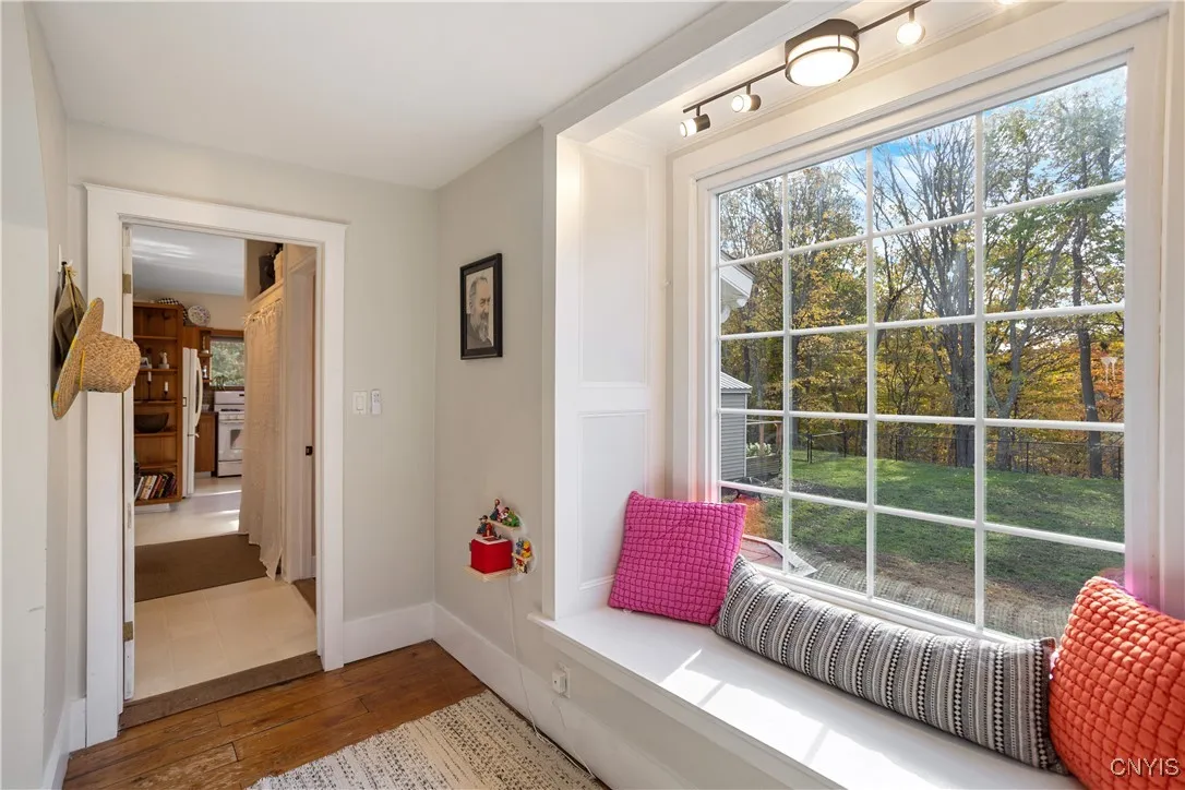 312 South Street, Manlius, New York 13066, Manlius, New York 13066, 3 Bedrooms Bedrooms, 7 Rooms Rooms,2 BathroomsBathrooms,Residential,For Sale,312 South Street, Manlius, New York 13066,0,S1648174