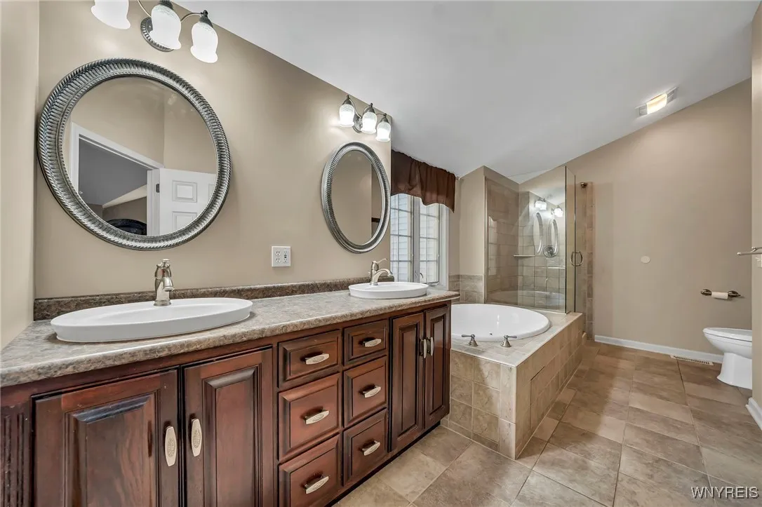 23 Timothy Drive, Orchard Park, New York 14127, Orchard Park, New York 14127, 4 Bedrooms Bedrooms, 10 Rooms Rooms,2 BathroomsBathrooms,Residential,For Sale,23 Timothy Drive, Orchard Park, New York 14127,0,B1648253