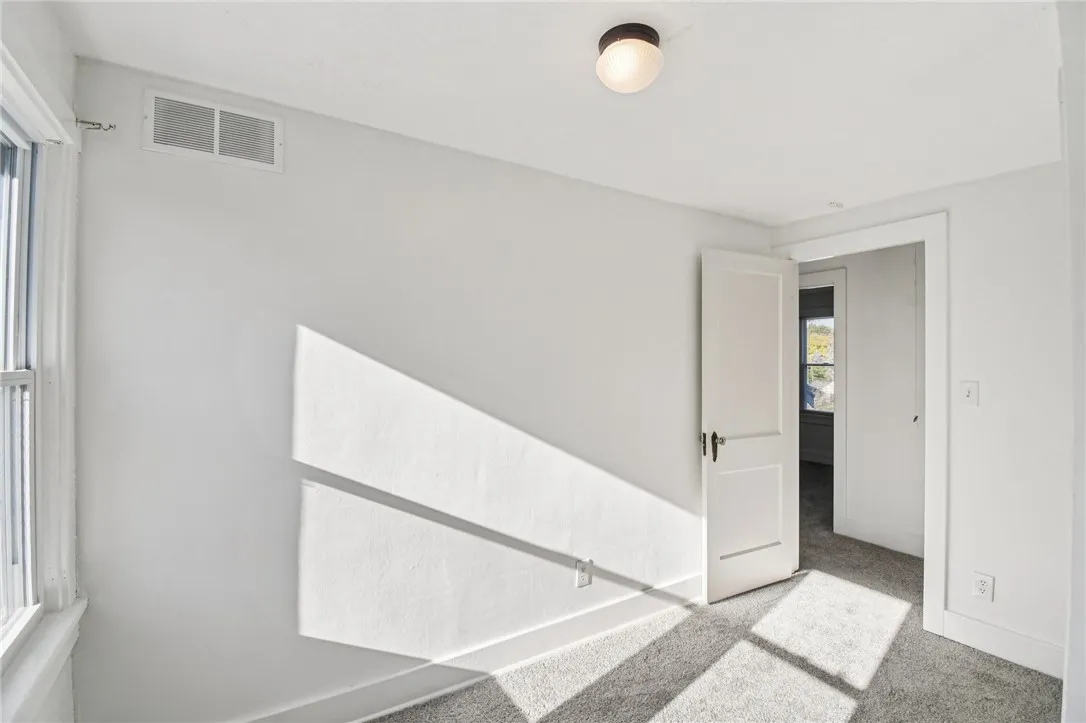 2844 Chili Avenue, Chili, New York 14624, Chili, New York 14624, 3 Bedrooms Bedrooms, 6 Rooms Rooms,1 BathroomBathrooms,Residential,For Sale,2844 Chili Avenue, Chili, New York 14624,0,R1644925