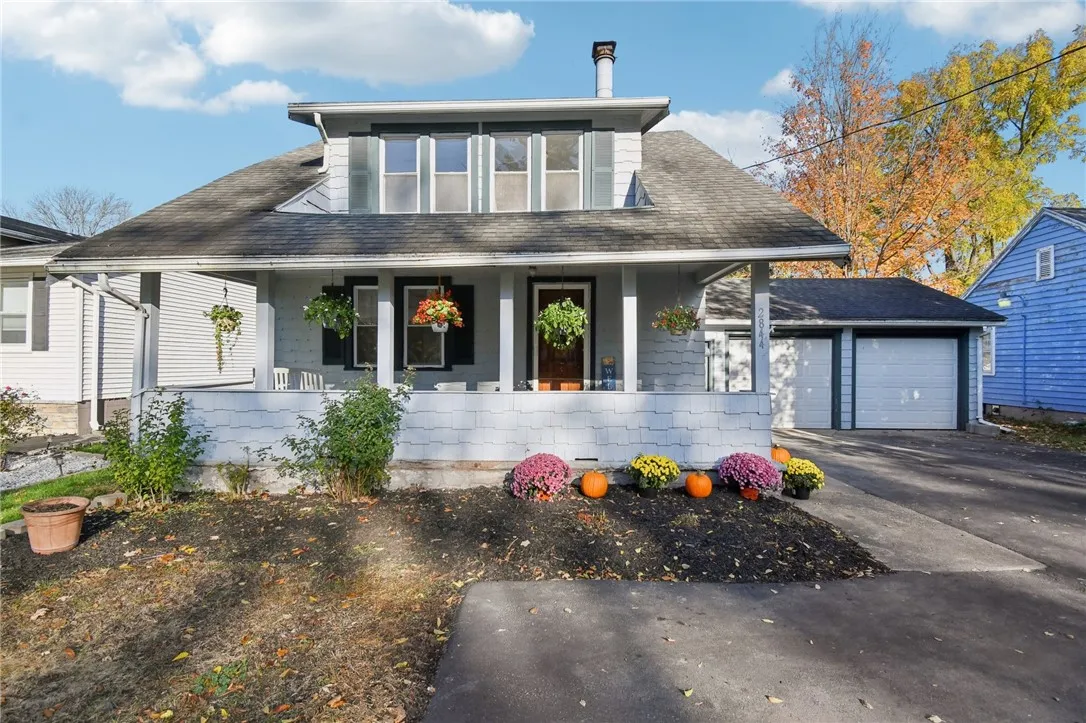 2844 Chili Avenue, Chili, New York 14624, Chili, New York 14624, 3 Bedrooms Bedrooms, 6 Rooms Rooms,1 BathroomBathrooms,Residential,For Sale,2844 Chili Avenue, Chili, New York 14624,0,R1644925