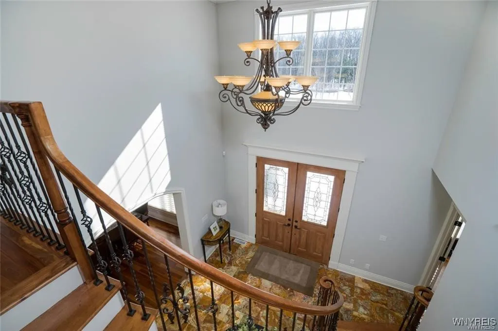 698 Windover Lane, Evans, New York 14047, Evans, New York 14047, 5 Bedrooms Bedrooms, 13 Rooms Rooms,6 BathroomsBathrooms,Residential,For Sale,698 Windover Lane, Evans, New York 14047,0,B1648148