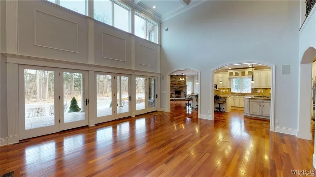 698 Windover Lane, Evans, New York 14047, Evans, New York 14047, 5 Bedrooms Bedrooms, 13 Rooms Rooms,6 BathroomsBathrooms,Residential,For Sale,698 Windover Lane, Evans, New York 14047,0,B1648148