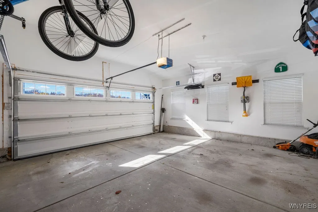 6755 Willow Ridge Drive, Hamburg, New York 14075, Hamburg, New York 14075, 4 Bedrooms Bedrooms, 12 Rooms Rooms,2 BathroomsBathrooms,Residential,For Sale,6755 Willow Ridge Drive, Hamburg, New York 14075,0,B1648240