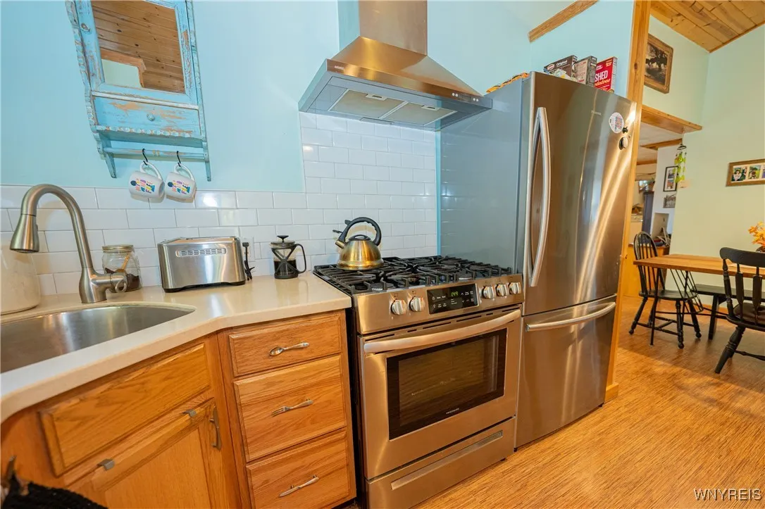 145 Arthur Avenue, Evans, New York 14006, Evans, New York 14006, 1 Bedroom Bedrooms, 6 Rooms Rooms,1 BathroomBathrooms,Residential,For Sale,145 Arthur Avenue, Evans, New York 14006,0,B1646562