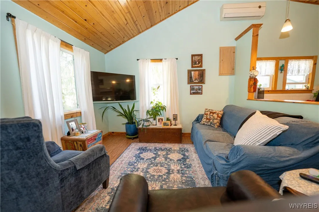 145 Arthur Avenue, Evans, New York 14006, Evans, New York 14006, 1 Bedroom Bedrooms, 6 Rooms Rooms,1 BathroomBathrooms,Residential,For Sale,145 Arthur Avenue, Evans, New York 14006,0,B1646562