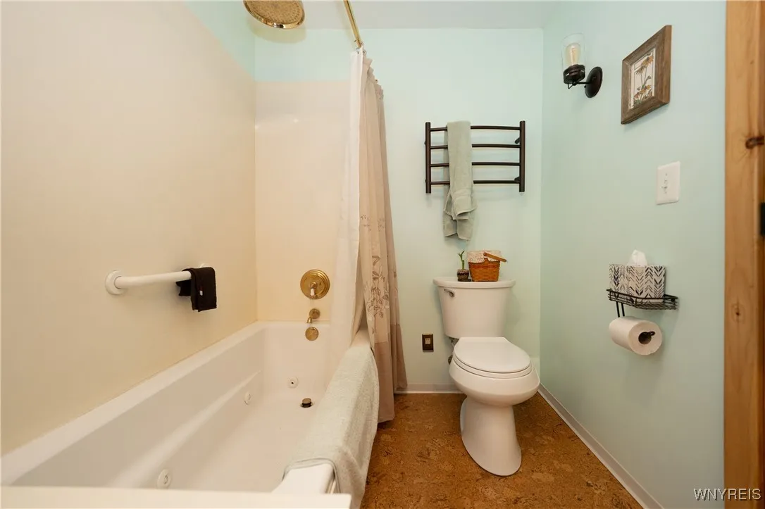 145 Arthur Avenue, Evans, New York 14006, Evans, New York 14006, 1 Bedroom Bedrooms, 6 Rooms Rooms,1 BathroomBathrooms,Residential,For Sale,145 Arthur Avenue, Evans, New York 14006,0,B1646562