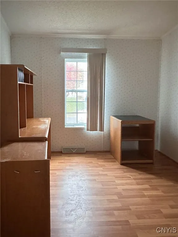 2 Tree Stump Drive, New Hartford, New York 13321, New Hartford, New York 13321, 3 Bedrooms Bedrooms, 6 Rooms Rooms,2 BathroomsBathrooms,Residential,For Sale,2 Tree Stump Drive, New Hartford, New York 13321,0,S1648298