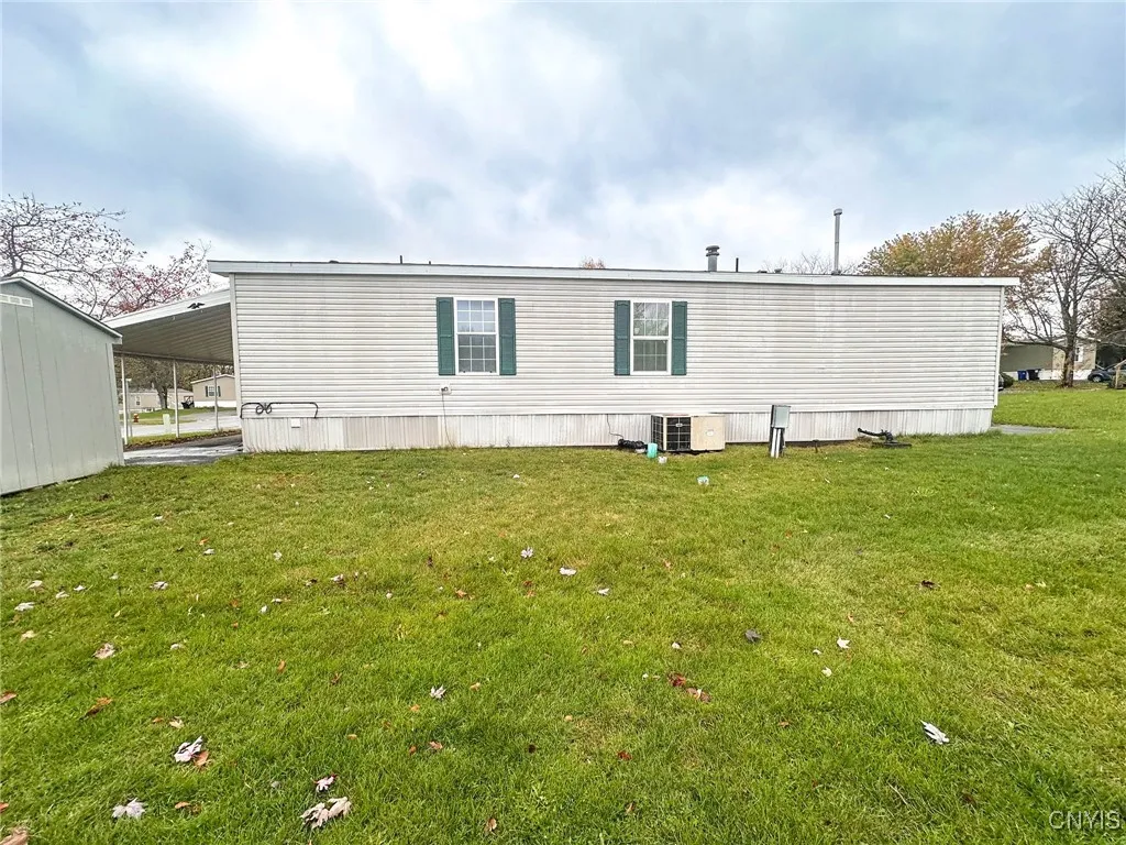 2 Tree Stump Drive, New Hartford, New York 13321, New Hartford, New York 13321, 3 Bedrooms Bedrooms, 6 Rooms Rooms,2 BathroomsBathrooms,Residential,For Sale,2 Tree Stump Drive, New Hartford, New York 13321,0,S1648298