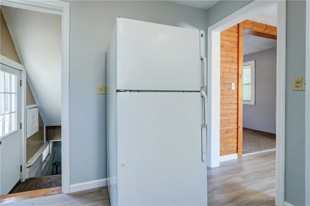 304 Zuber Road, Irondequoit, New York 14622, Irondequoit, New York 14622, 2 Bedrooms Bedrooms, 7 Rooms Rooms,1 BathroomBathrooms,Residential Lease,For Rent,304 Zuber Road, Irondequoit, New York 14622,0,R1648328