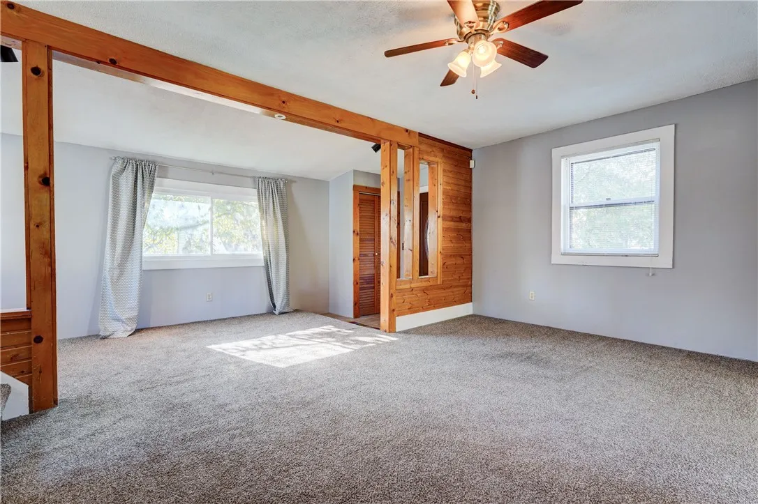 304 Zuber Road, Irondequoit, New York 14622, Irondequoit, New York 14622, 2 Bedrooms Bedrooms, 7 Rooms Rooms,1 BathroomBathrooms,Residential Lease,For Rent,304 Zuber Road, Irondequoit, New York 14622,0,R1648328