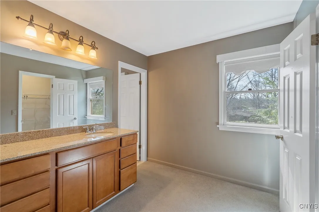 7266 Wakefield Drive, Manlius, New York 13066, Manlius, New York 13066, 5 Bedrooms Bedrooms, 14 Rooms Rooms,3 BathroomsBathrooms,Residential,For Sale,7266 Wakefield Drive, Manlius, New York 13066,0,S1648310