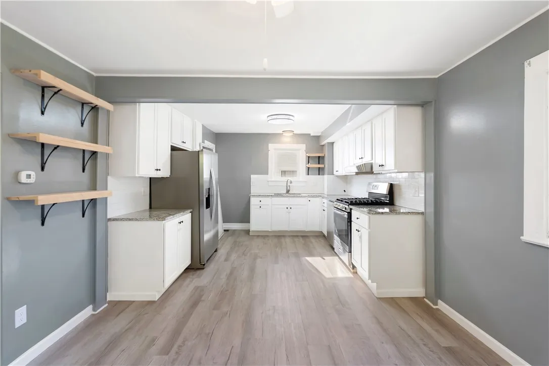 18 Cameron Avenue, Hornell, New York 14843, Hornell, New York 14843, 3 Bedrooms Bedrooms, 5 Rooms Rooms,1 BathroomBathrooms,Residential,For Sale,18 Cameron Avenue, Hornell, New York 14843,0,R1648061