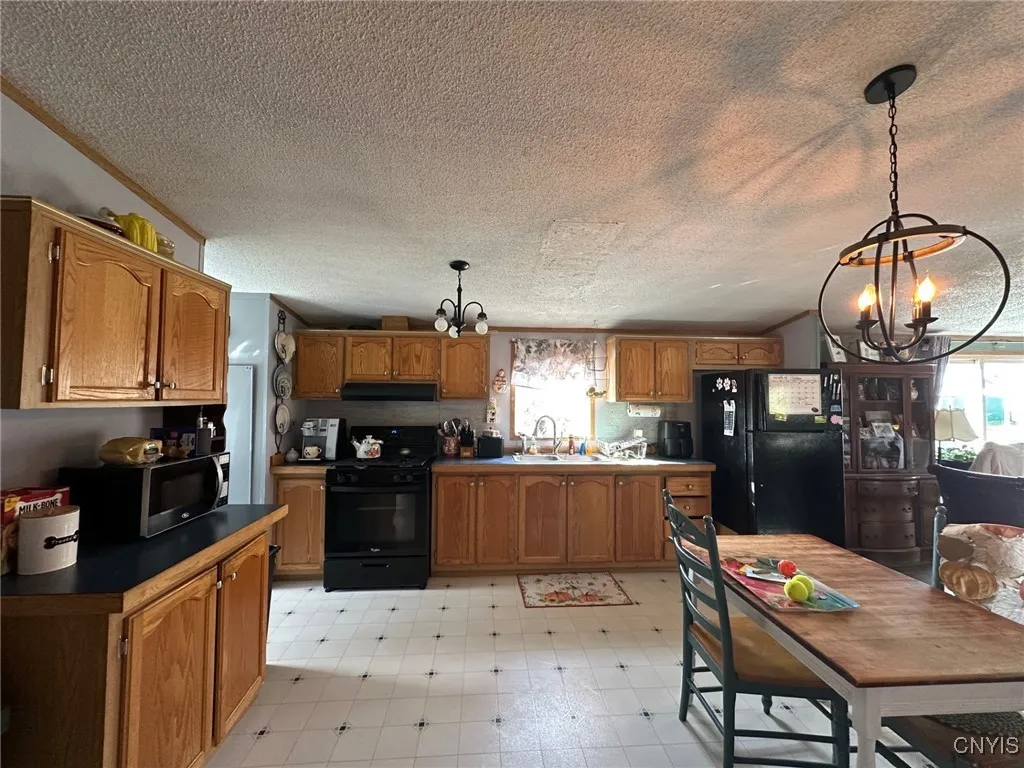 1215 Hard Scrabble Road, Fairfield, New York 13406, Fairfield, New York 13406, 3 Bedrooms Bedrooms, 8 Rooms Rooms,2 BathroomsBathrooms,Residential,For Sale,1215 Hard Scrabble Road, Fairfield, New York 13406,0,S1648197