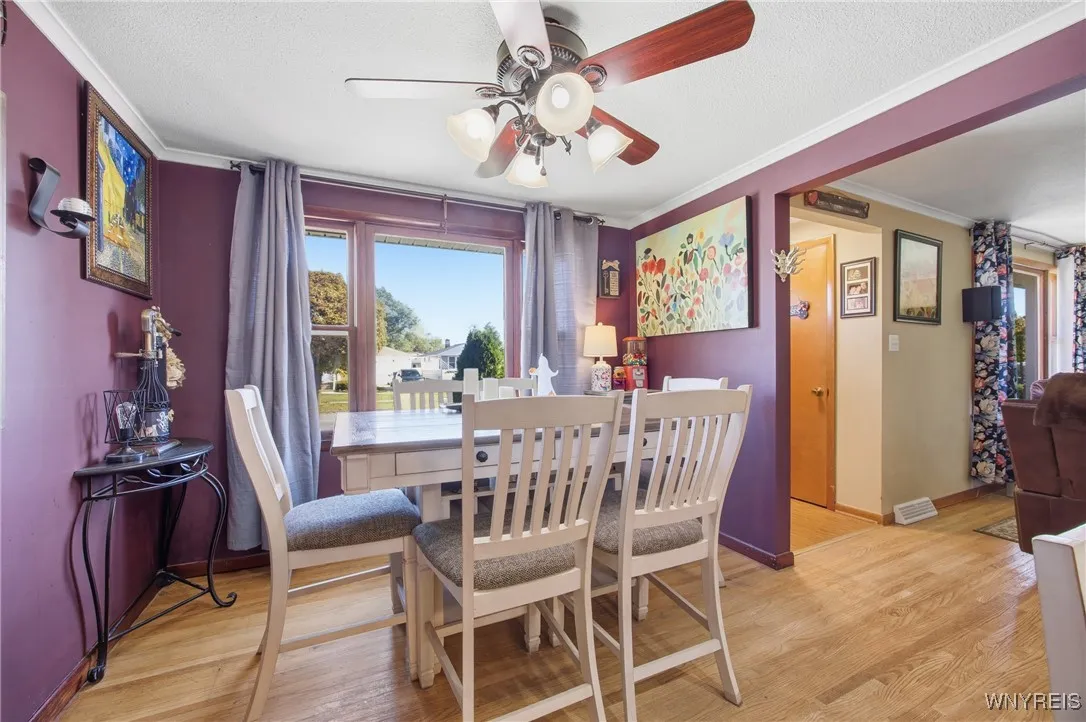 130 Leonore Road, Amherst, New York 14226, Amherst, New York 14226, 3 Bedrooms Bedrooms, 7 Rooms Rooms,2 BathroomsBathrooms,Residential,For Sale,130 Leonore Road, Amherst, New York 14226,0,B1648339