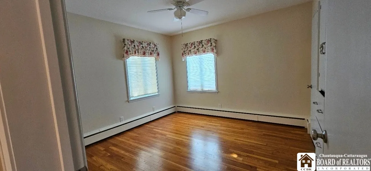 262 Temple Street, Pomfret, New York 14063, Pomfret, New York 14063, 2 Bedrooms Bedrooms, 7 Rooms Rooms,1 BathroomBathrooms,Residential,For Sale,262 Temple Street, Pomfret, New York 14063,0,R1648272