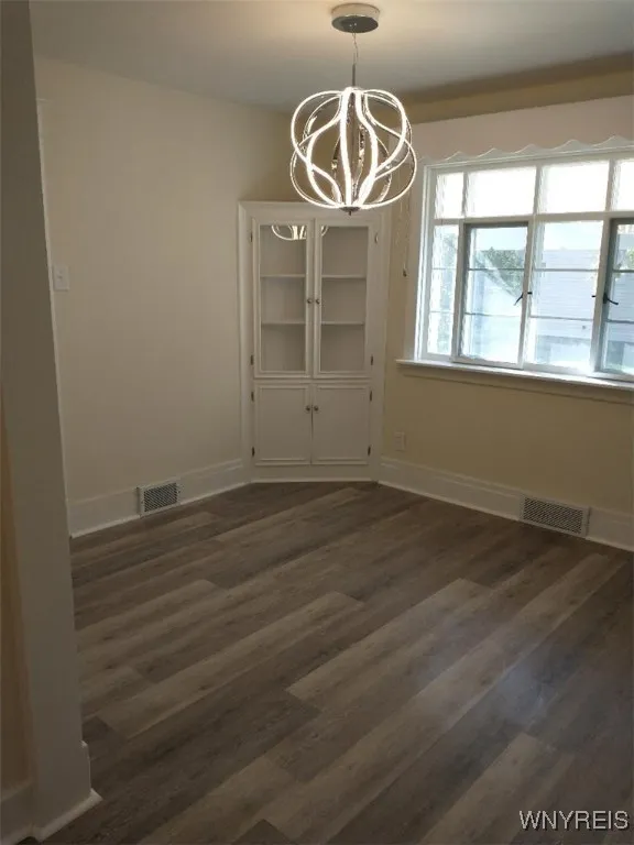 84 Klaum Avenue, North Tonawanda, New York 14120, North Tonawanda, New York 14120, 3 Bedrooms Bedrooms, 9 Rooms Rooms,2 BathroomsBathrooms,Residential,For Sale,84 Klaum Avenue, North Tonawanda, New York 14120,0,B1647178