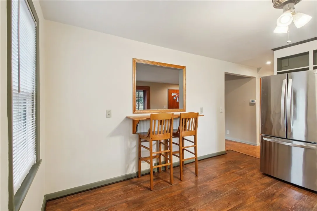 166 Shore Acres Drive, Greece, New York 14612, Greece, New York 14612, 4 Bedrooms Bedrooms, 7 Rooms Rooms,1 BathroomBathrooms,Residential,For Sale,166 Shore Acres Drive, Greece, New York 14612,0,R1647776