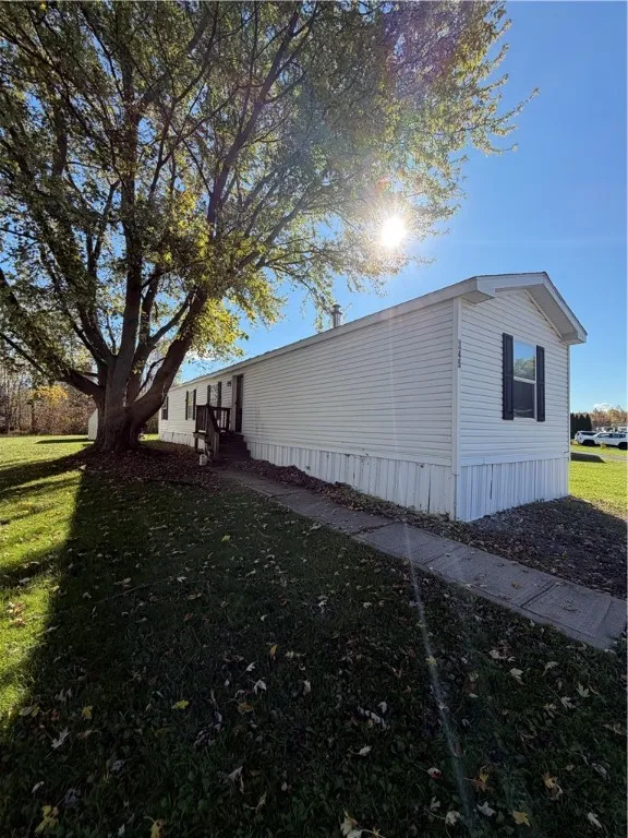 345 Sandy Brook Drive, Hamlin, New York 14464, Hamlin, New York 14464, 3 Bedrooms Bedrooms, 6 Rooms Rooms,2 BathroomsBathrooms,Residential,For Sale,345 Sandy Brook Drive, Hamlin, New York 14464,0,R1647769