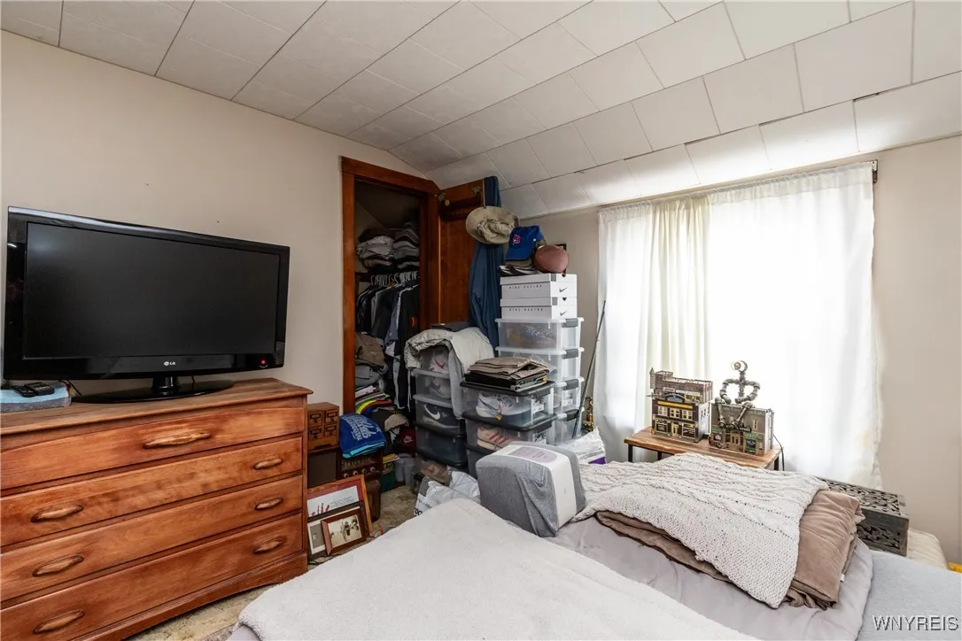 175 Mayville Avenue, Tonawanda, New York 14217, Tonawanda, New York 14217, 4 Bedrooms Bedrooms, ,2 BathroomsBathrooms,Residential,For Sale,175 Mayville Avenue, Tonawanda, New York 14217,0,B1647828