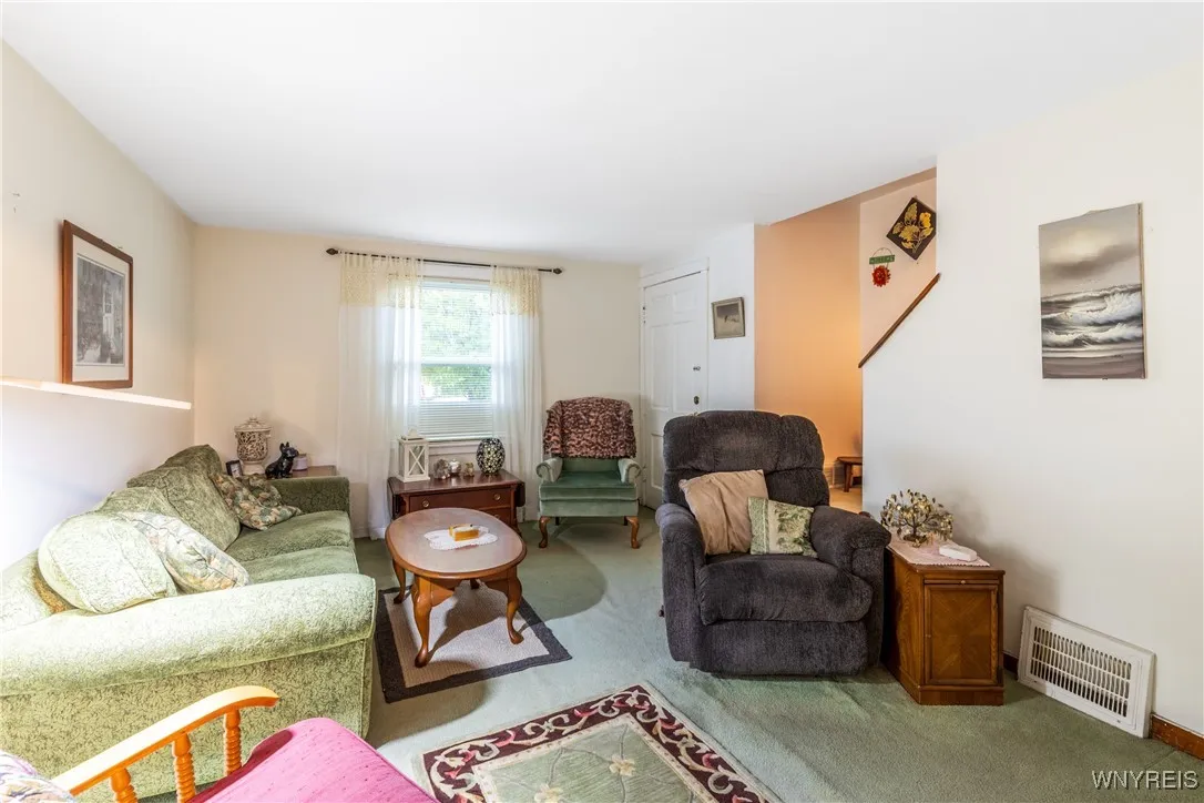 175 Mayville Avenue, Tonawanda, New York 14217, Tonawanda, New York 14217, 4 Bedrooms Bedrooms, ,2 BathroomsBathrooms,Residential,For Sale,175 Mayville Avenue, Tonawanda, New York 14217,0,B1647828