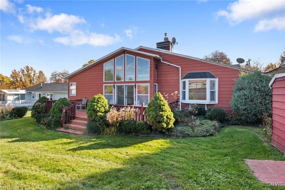 108 West Genesee Road, Camillus, New York 13031, Camillus, New York 13031, 2 Bedrooms Bedrooms, 8 Rooms Rooms,2 BathroomsBathrooms,Residential,For Sale,108 West Genesee Road, Camillus, New York 13031,0,S1648173