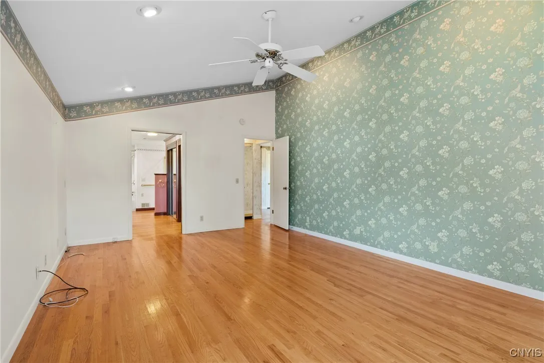 108 West Genesee Road, Camillus, New York 13031, Camillus, New York 13031, 2 Bedrooms Bedrooms, 8 Rooms Rooms,2 BathroomsBathrooms,Residential,For Sale,108 West Genesee Road, Camillus, New York 13031,0,S1648173