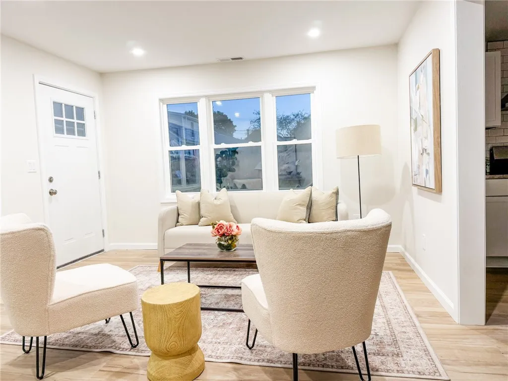 109 Alcott Road, Greece, New York 14626, Greece, New York 14626, 3 Bedrooms Bedrooms, 5 Rooms Rooms,1 BathroomBathrooms,Residential,For Sale,109 Alcott Road, Greece, New York 14626,0,R1648332