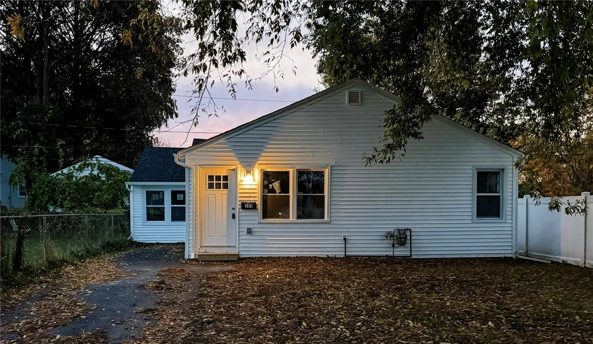 109 Alcott Road, Greece, New York 14626, Greece, New York 14626, 3 Bedrooms Bedrooms, 5 Rooms Rooms,1 BathroomBathrooms,Residential,For Sale,109 Alcott Road, Greece, New York 14626,0,R1648332