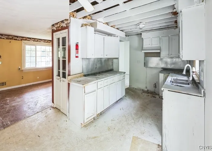 95 Kimberly Anne Drive, Rochester, New York 14606, Rochester, New York 14606, 2 Bedrooms Bedrooms, 6 Rooms Rooms,1 BathroomBathrooms,Residential,For Sale,95 Kimberly Anne Drive, Rochester, New York 14606,0,S1648349