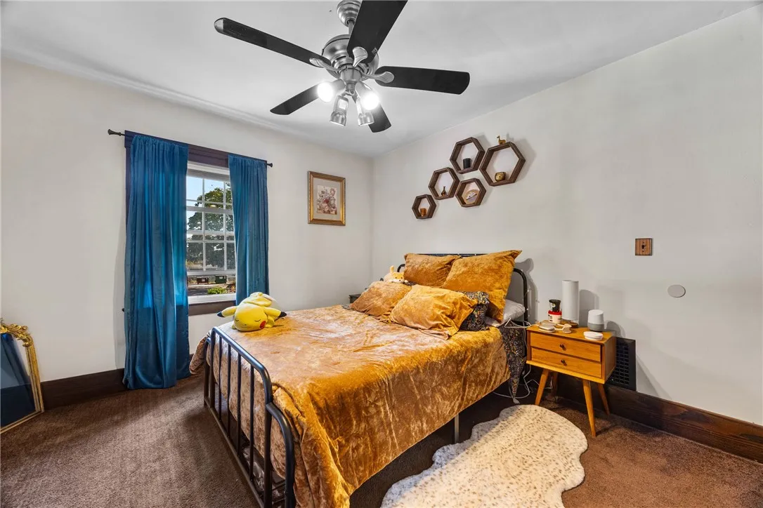 865 Merchants Road, Rochester, New York 14609, Rochester, New York 14609, 3 Bedrooms Bedrooms, 6 Rooms Rooms,1 BathroomBathrooms,Residential,For Sale,865 Merchants Road, Rochester, New York 14609,0,R1642727