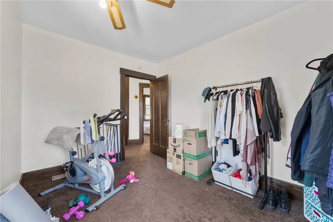 865 Merchants Road, Rochester, New York 14609, Rochester, New York 14609, 3 Bedrooms Bedrooms, 6 Rooms Rooms,1 BathroomBathrooms,Residential,For Sale,865 Merchants Road, Rochester, New York 14609,0,R1642727